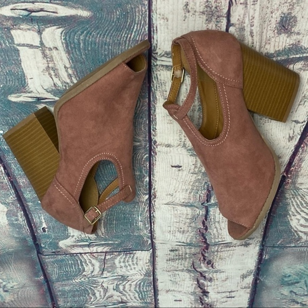 QUPID PeepToe Ankle Straps Chunky Heeled B… - Picture 5 of 11